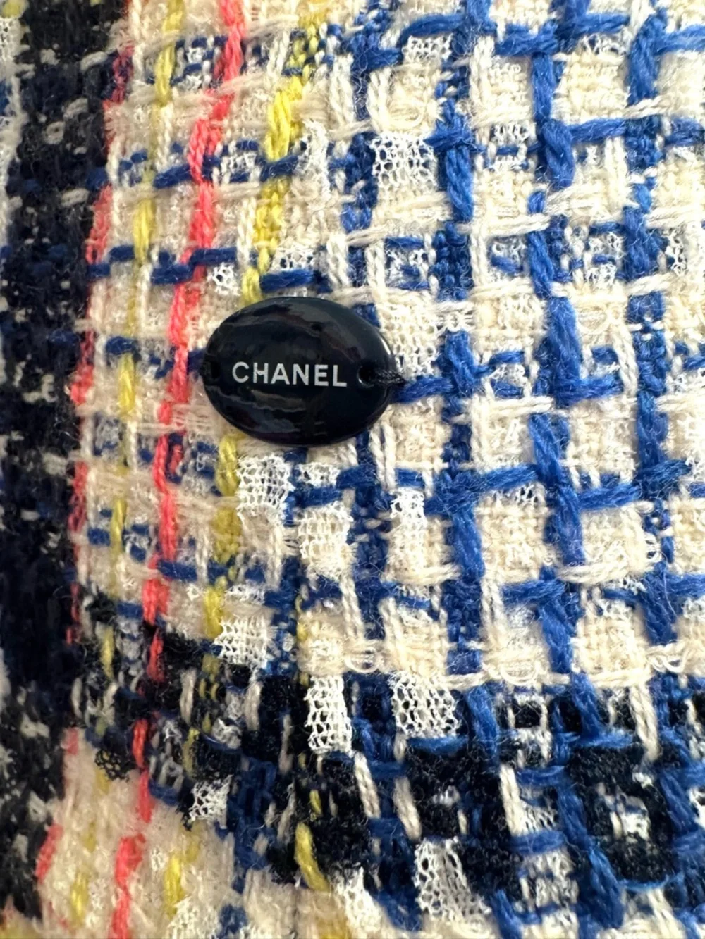 ✨🛍️ Chanel Multicolor Wool Tweed Plaid Skirt - Size 4 - Picture 5 of 6